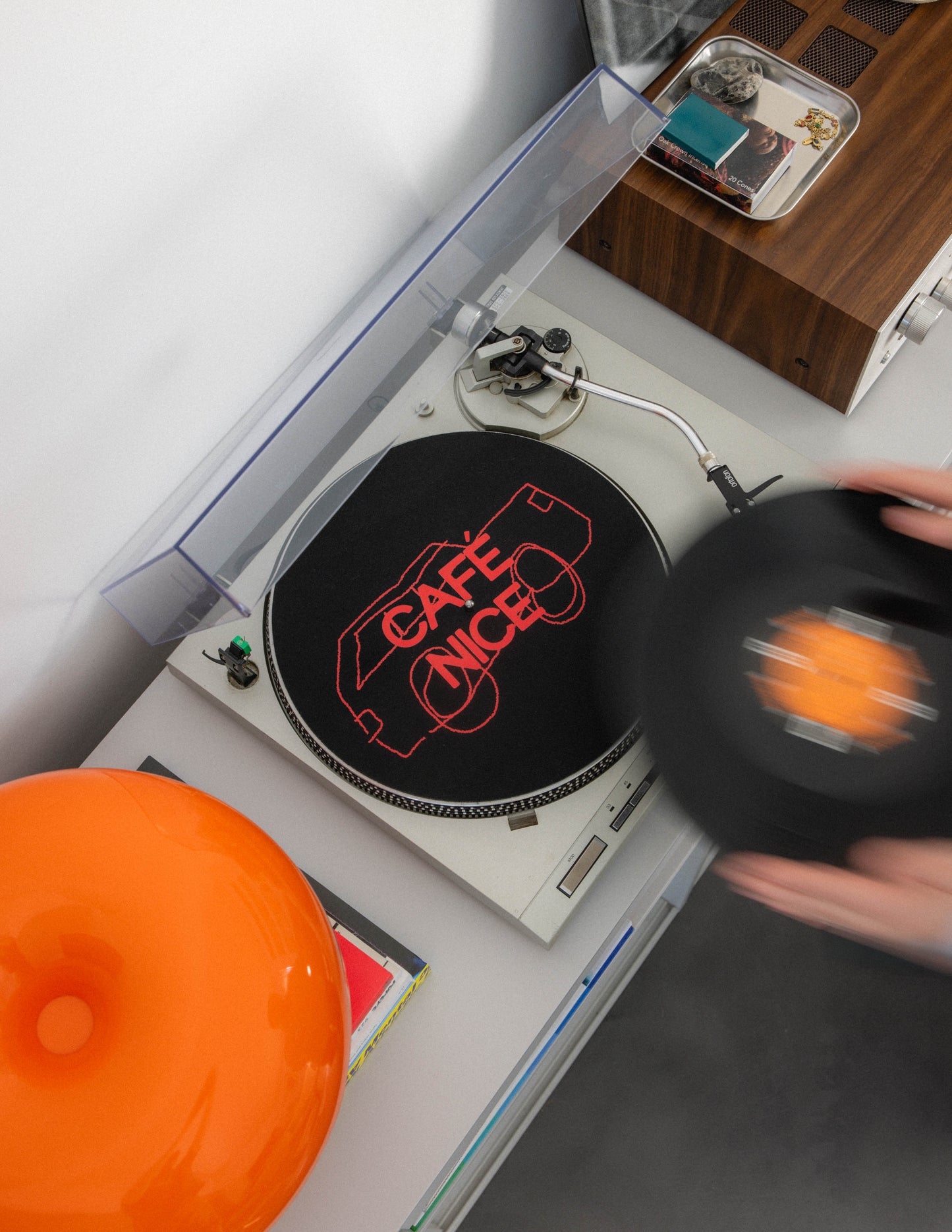Café Nice RRC Sketch-Style Slip Mat
